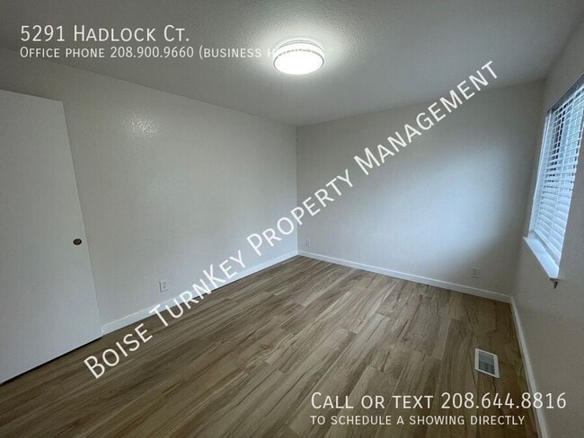 Building Photo - 5291 Hadlock Ct