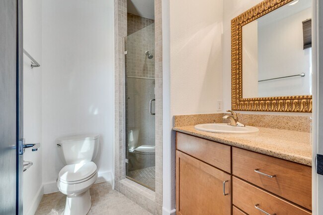 Building Photo - Luxury Summerlin Living in Gated Canyon Cr...