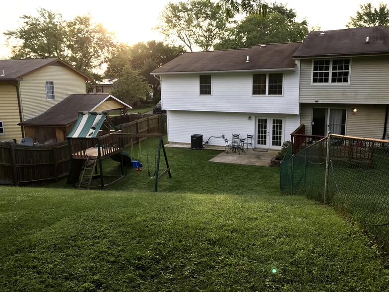 backyard - 2527 Vivaldi Ln