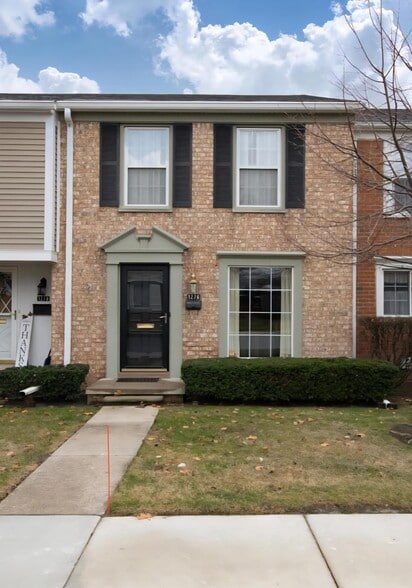 Primary Photo - 1276 Woodbridge St