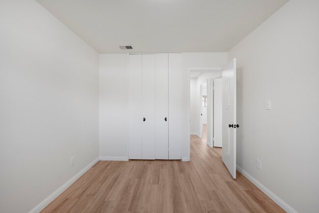 Building Photo - 4055 Draco Dr