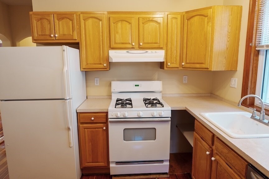Building Photo - 45 Montvale St