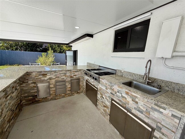 Building Photo - 16320 SW 278th St