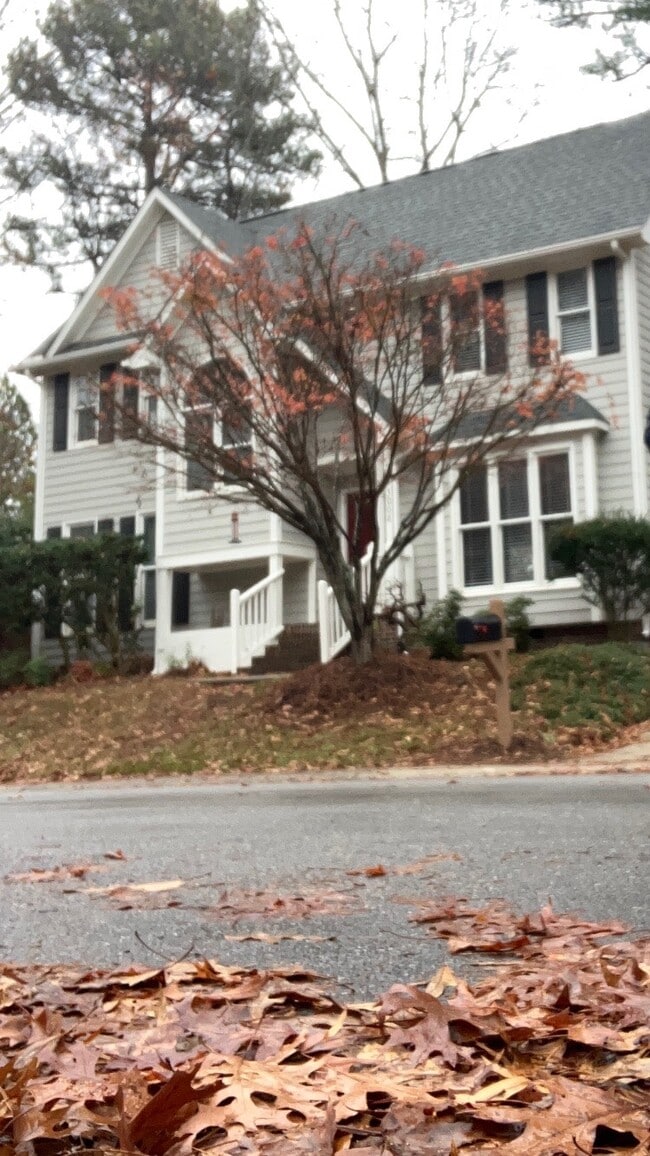 Building Photo - 3008 Isabella Dr