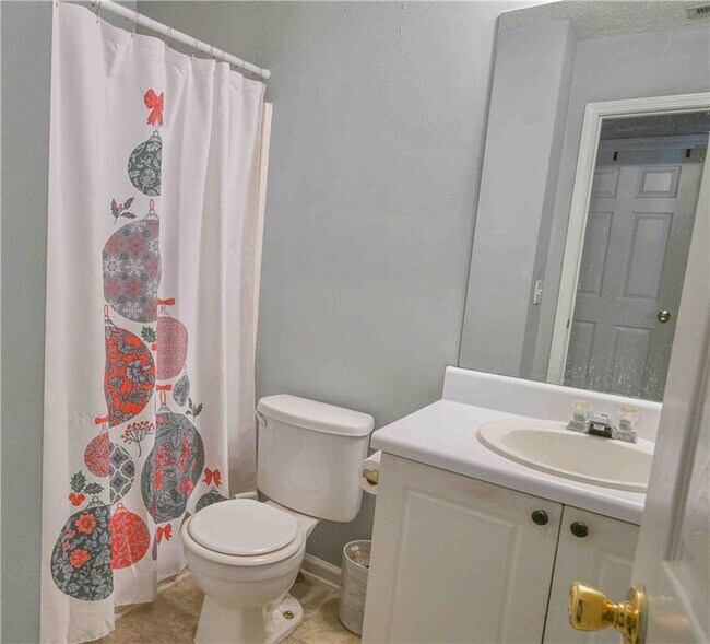 Building Photo - 120 Windcroft Cir NW