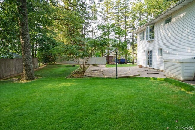 Building Photo - 30 Clematis St