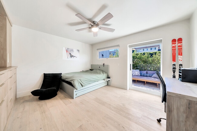 Building Photo - 1700 Galaxy Dr