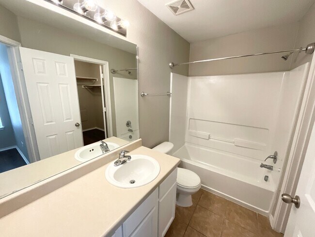 Building Photo - Lovely 2-story | 3-bedroom | 2.5-bath town...