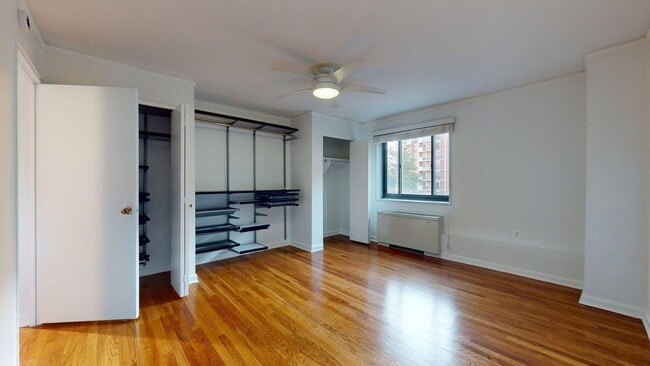 Building Photo - 1200 S Arlington Ridge Rd