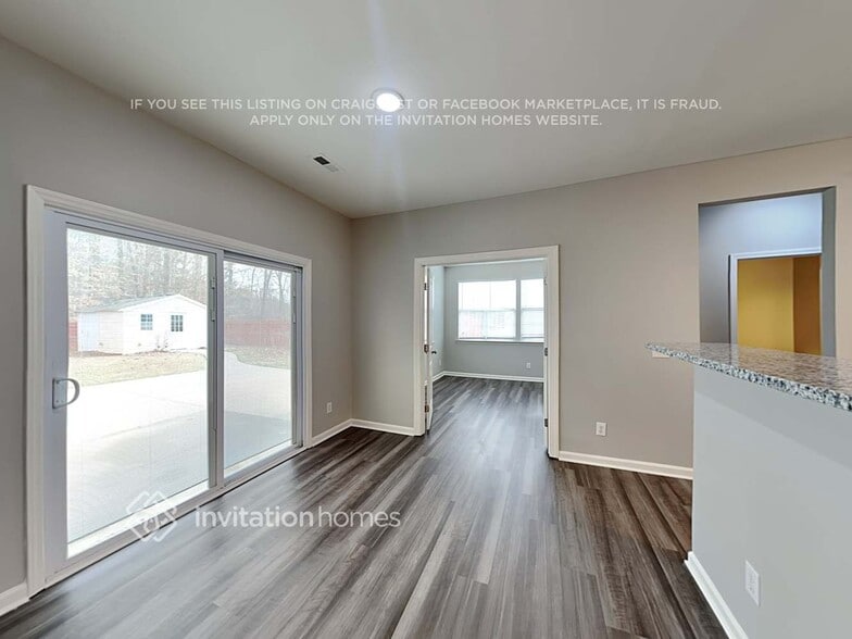 Building Photo - 1149 Woodwinds Dr