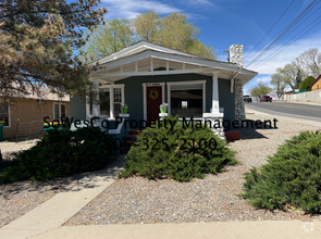 Building Photo - Single Family Two Bedroom Home
