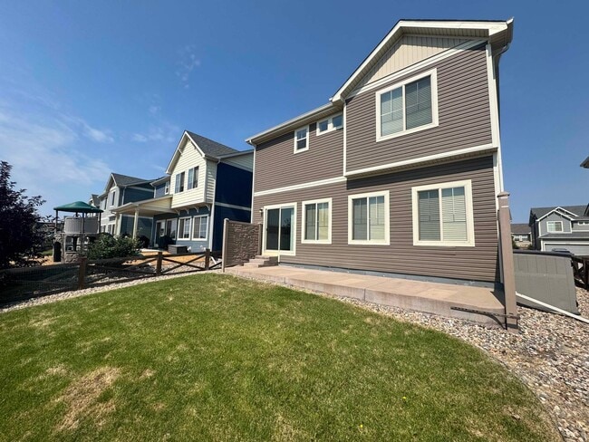 Building Photo - Newer 3 Bedroom in Banning Lewis Ranch
