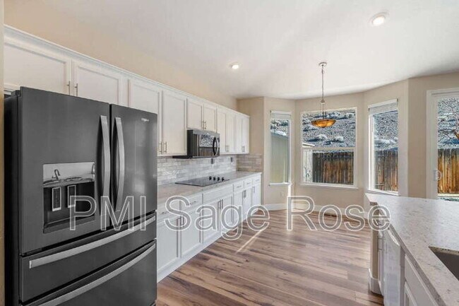 Building Photo - 4276 Talladega Dr