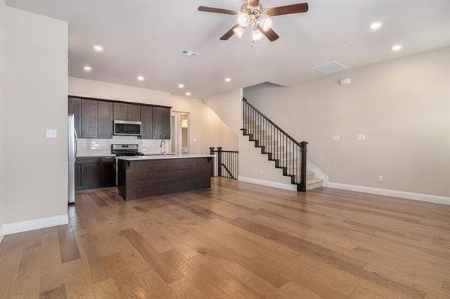 Building Photo - 315 Ferndale St