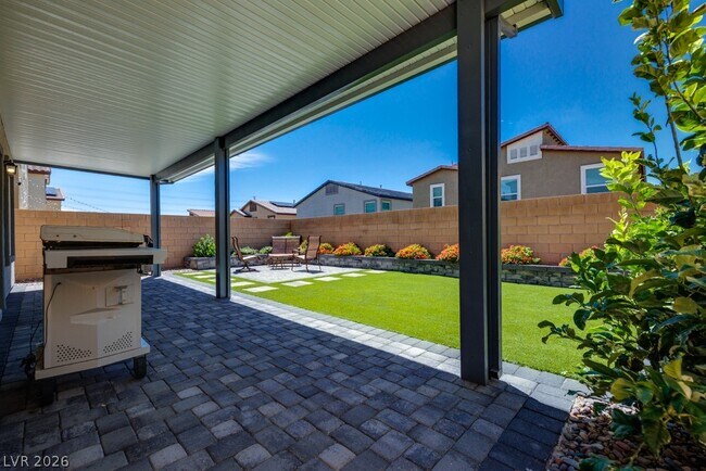 Building Photo - 10963 Preston Trails Ave