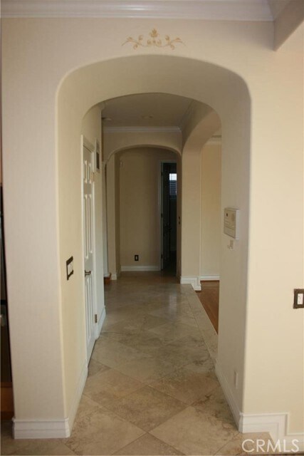 Building Photo - 224 Cll De Madrid