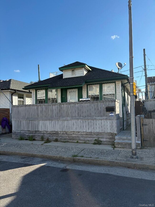 Primary Photo - 64 Tennessee Ave