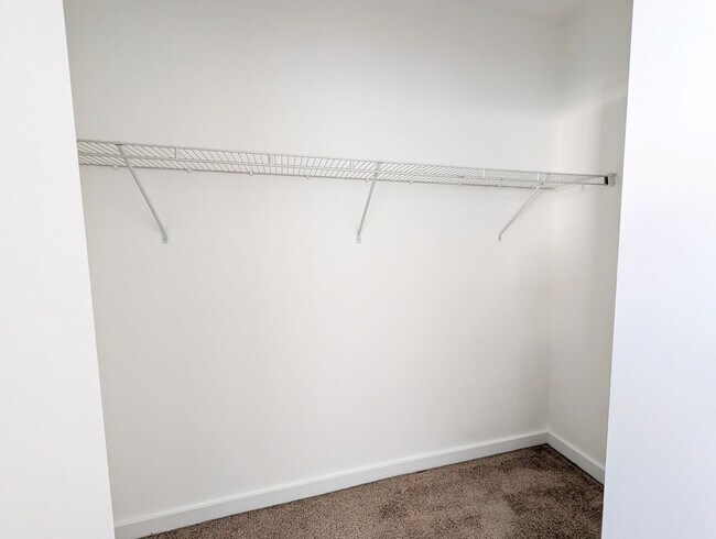 Building Photo - Gorgeous 2BR/2.5BA Townhouse in Gated Community – Lauderhill