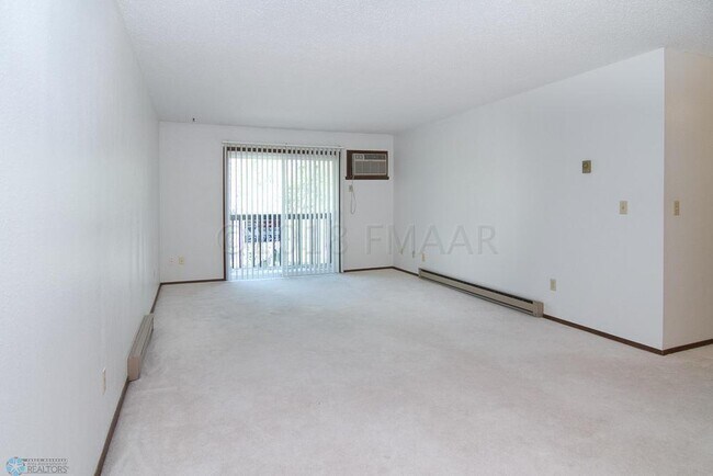 Building Photo - 1129 22nd St S