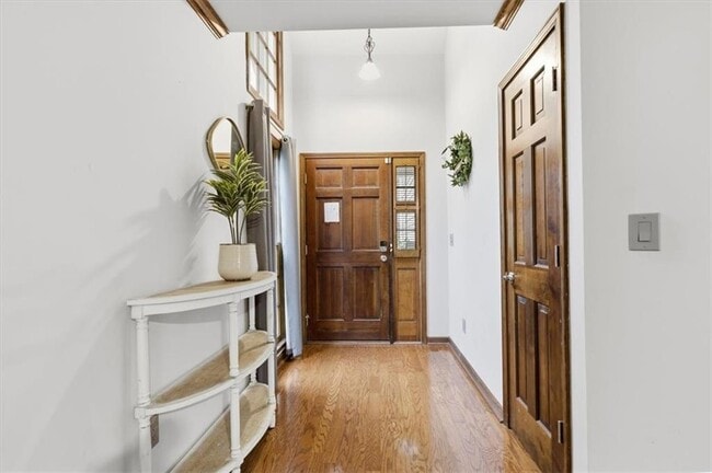 Building Photo - 2970 Woodruff Dr SE