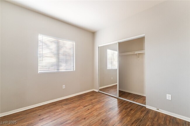 Building Photo - 5250 S Rainbow Blvd