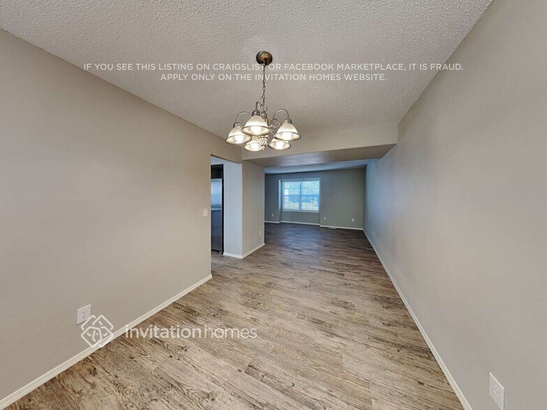 Building Photo - 920 Ancestra Dr