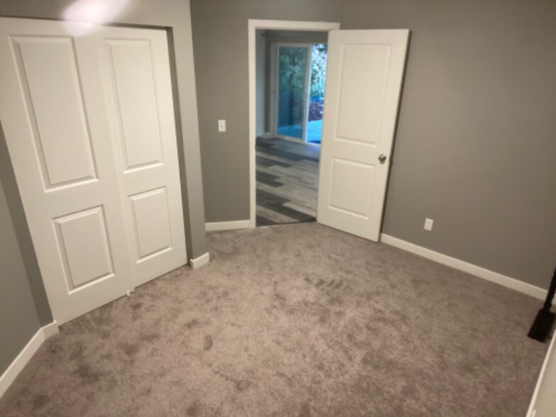 Building Photo - 26130 121st St Ct E