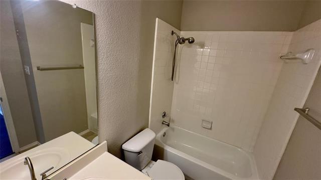 Building Photo - 406 Stonebridge Cir