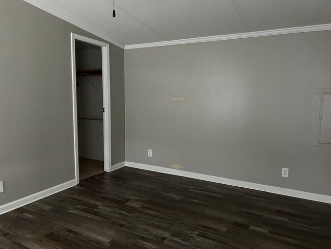 Building Photo - 1733 Birdford Lake Rd
