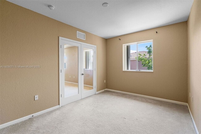 Building Photo - 20530 NW 12th Ct