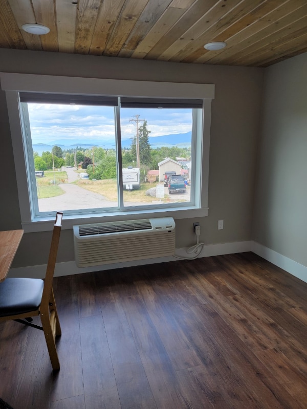 Building Photo - 100 Lavista Dr