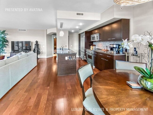 Building Photo - 1837 Kalakaua Ave