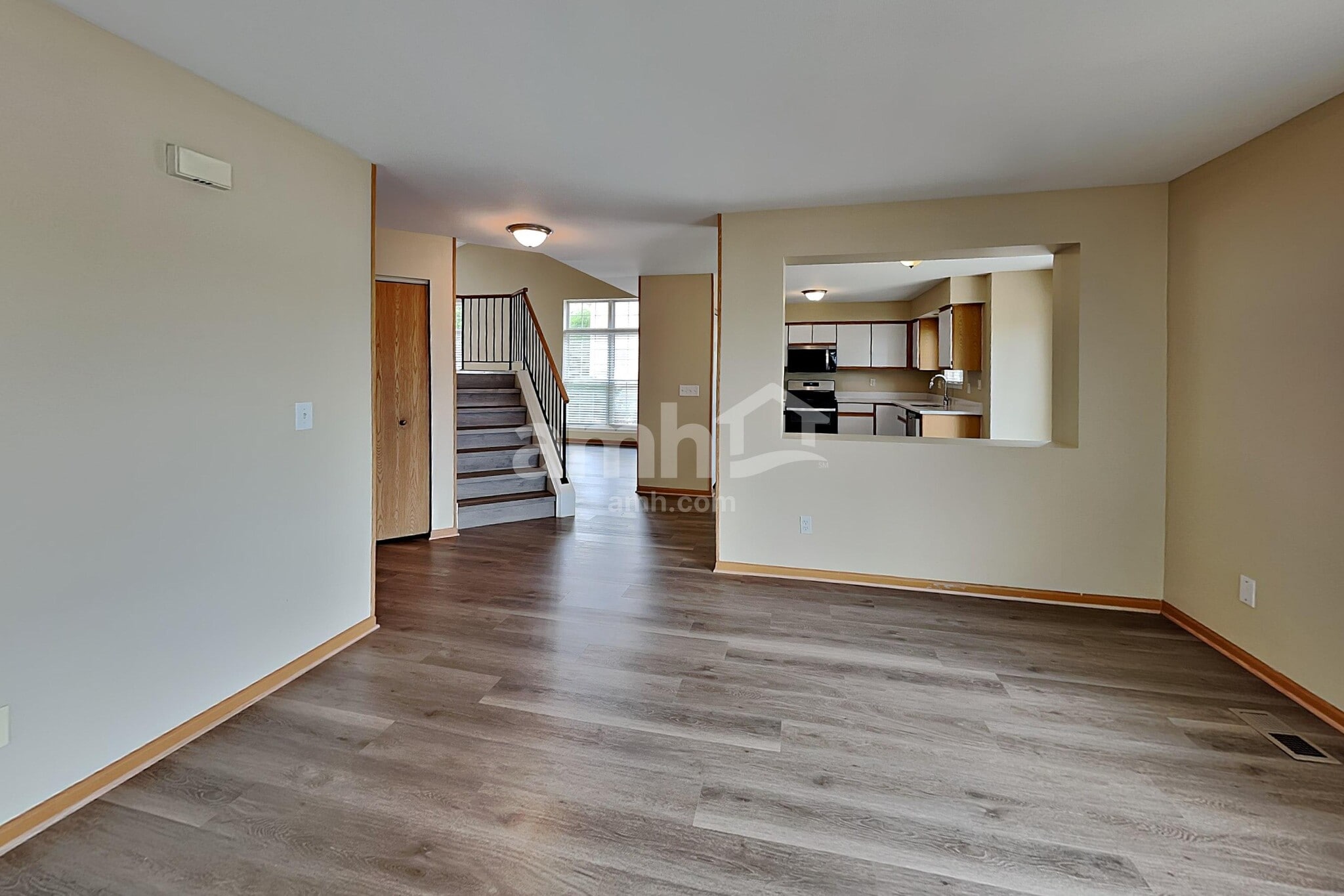 Building Photo - 14233 S Hillsdale Ct