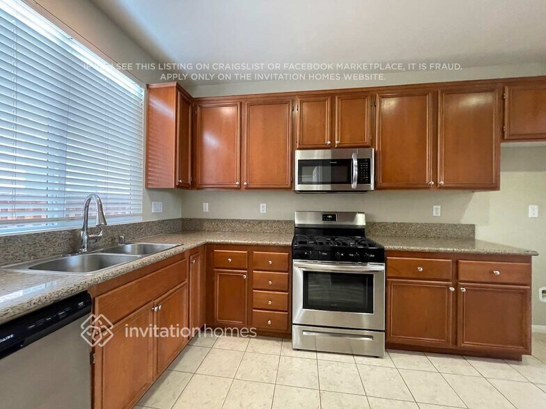 Building Photo - 34241 Ogrady Ct