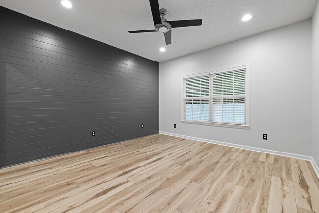 Building Photo - 202 Wynn Rd