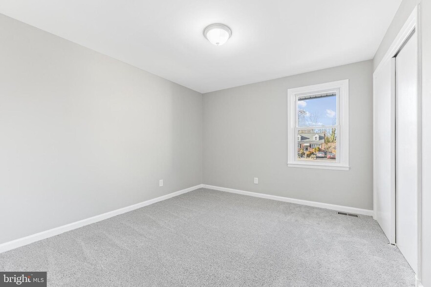 Building Photo - 713 Biddle Rd