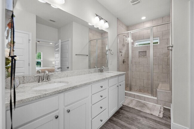 Building Photo - 131 Dusky Wy