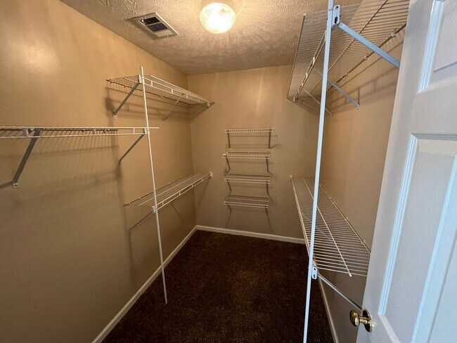 Building Photo - Welcome to the Broadfield Subdivision !! A Place to Call Home.