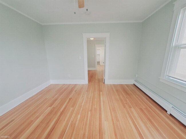 Building Photo - 1 br, 1 bath Condo - 467 Fairfield Ave Apt 3