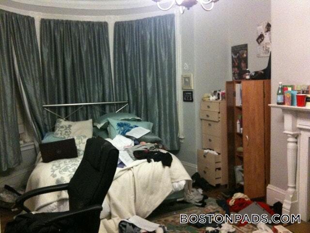 Building Photo - 73 Westland Ave