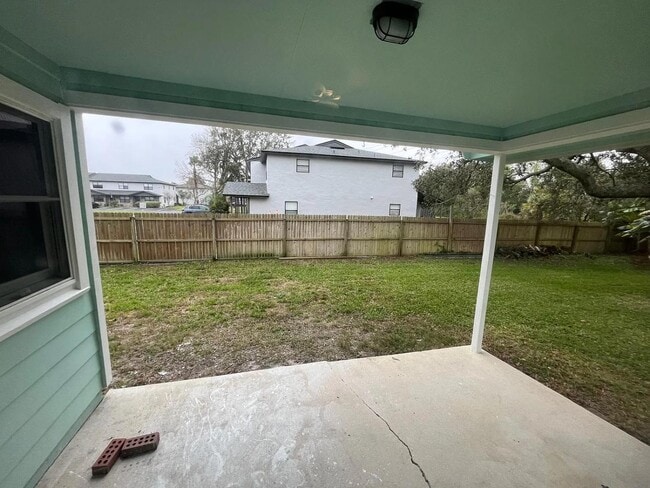 Building Photo - 224 Vista Grande Dr