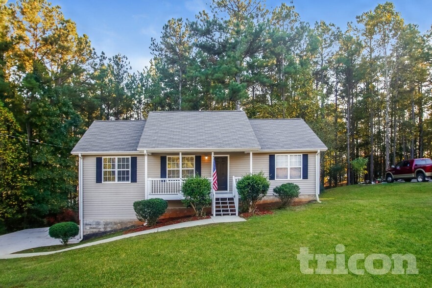 Building Photo - 213 Martins COurt