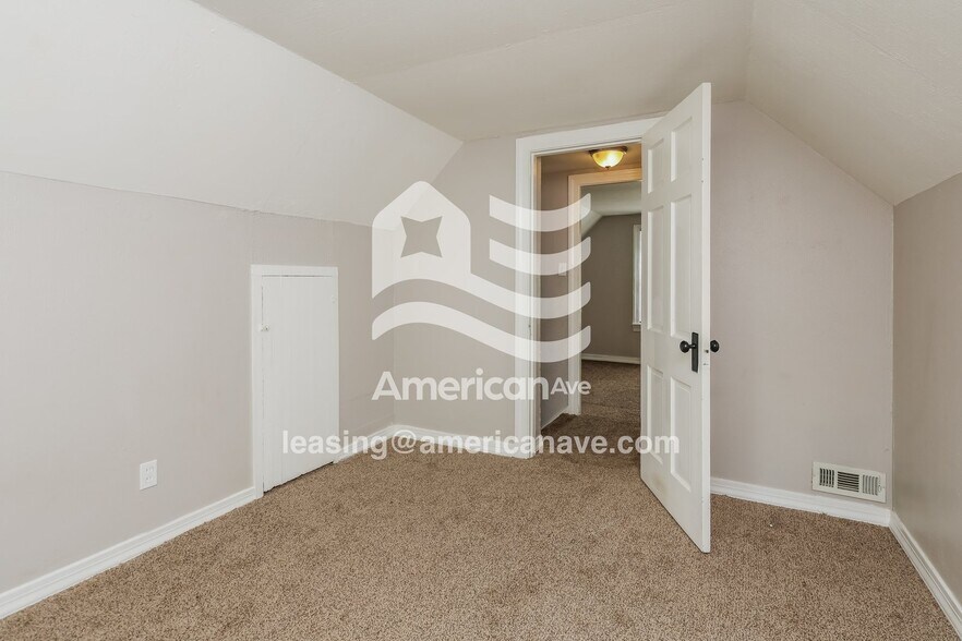 Building Photo - 2307 Cardinal Ave