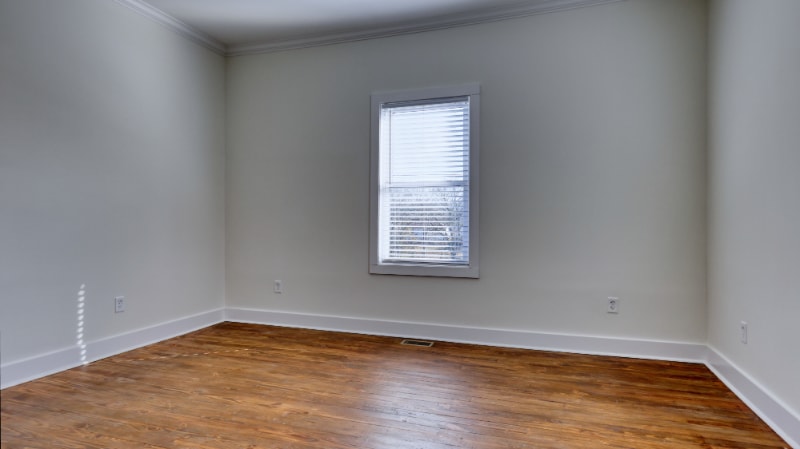 Building Photo - 11 N McLin St SW