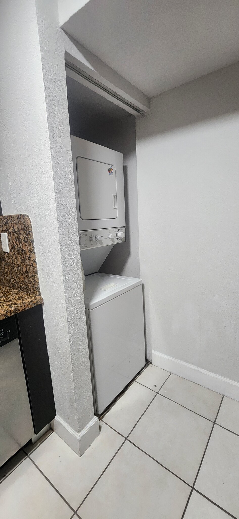 Building Photo - 15231 SW 80th St