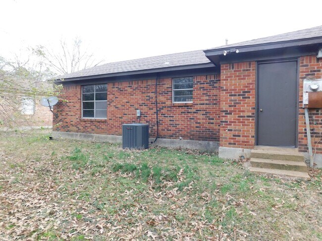 Building Photo - 6315 Tulane Road Horn Lake, MS****JUST RED...