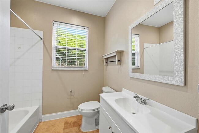 Building Photo - 580 Brantley Terrace Way