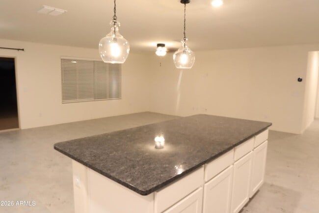 Building Photo - 2783 N Mulberry Pl