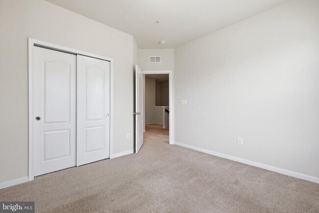 Building Photo - 9930 Erica Ln