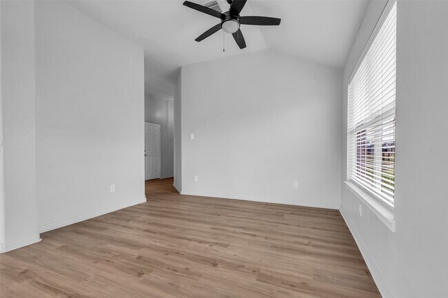 Building Photo - 509 Ford Ave